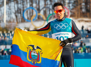 Ecuador vivió su bautizo olímpico en unos Juegos de Invierno con la participación del fondista Klaus Jungbluth en la prueba de 15 kilómetros. Jungbluth pone a Ecuador en la nieve