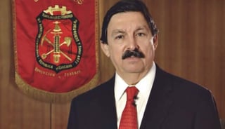 En 2014, la policía Internacional Criminal (Interpol, por sus siglas en inglés) emitió una ficha roja contra Gómez Urrutia por fraude de 55 millones de dólares contra trabajadores. (ARCHIVO)