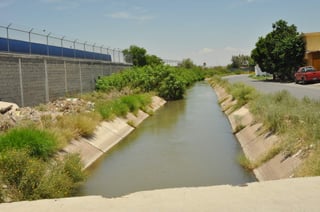 El primer riego iniciará el 9 ó 10 de marzo, una vez que llegue el agua de la Presa Lázaro Cárdenas a los canales de riego, y concluirá el 14 de mayo aproximadamente. (EL SIGLO DE TORREÓN) 
