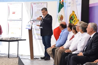 Seguridad. Van por la creación de un C-5 para fortalecer la seguridad en los estados de Coahuila y Durango, dijo el gobernador. (FERNANDO COMPEÁN)
