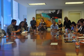 Encuentro. Ayer rescatistas independientes y asociaciones se reunieron con regidores de Torreón. (GUADALUPE MIRANDA)