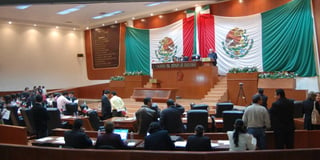 PVEM. Quedó conformada la fracción parlamentaria del PVEM por los diputados Gerardo Villarreal  y Carolina Escobedo. (EL SIGLO DE TORREÓN)