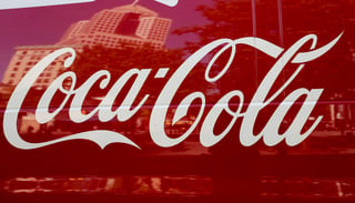 En 2017, las ventas netas de Arca Continental, segundo embotellador de Coca-Cola en América Latina, alcanzaron 137 mil 156 millones de pesos, lo que representó un aumento de 46.4 por ciento respecto a 2016. (AP)