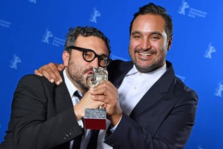 A través de un comunicado de prensa, el Instituto Mexicano de Cinematografía (Imcine), felicitó a ambos escritores por su triunfo en uno de los festivales más importantes en la industria del cine. (EFE)