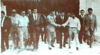 El 23 de julio de 1967, el gobernador Ángel Rodríguez Solórzano, hace una visita a las obras de la secundaria, acompañado por Luis Morales, presidente de Lerdo.