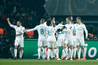 Real Madrid avanza a los cuartos de final de la UEFA Champions League.