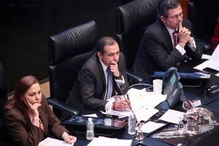 Votos. Ernesto Cordero celebró que una 'abrumadora mayoría' rechazó censurarlo. (EL UNIVERSAL)