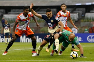 Las Águilas del América derrotaron ayer 4-0 al equipo Tauro FC de Panamá en el estadio Azteca, partido de ida de los cuartos de final de la Liga de Campeones de la Concacaf 2018. (Agencia El Universal)