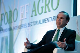 Freno.  El presidente del Consejo Nacional Agropecuario (CNA), Bosco de la Vega, en un Foro Agro. (ARCHIVO)