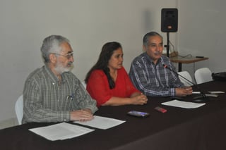 Apoyo. El vocero de la Diócesis, así como del grupo Vida y de la asociación Laguneros por la Paz, presentaron los detalles. (GUADALUPE MIRANDA)