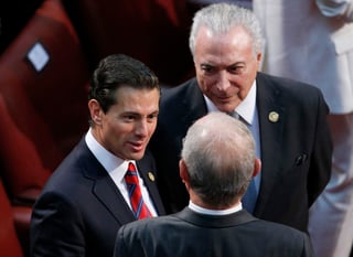 Peña Nieto acudió a la ceremonia de investidura del presidente chileno, Sebastián Piñera. (EFE) 