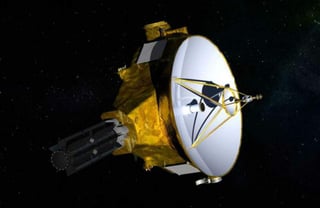 La nave New Horizons de la NASA se dirige a un encuentro en Año Nuevo con el misterioso objeto ubicado 1,600 millones de kilómetros (1,000 millones de millas) más allá de Pluton, en los límites del sistema solar. (ARCHIVO)