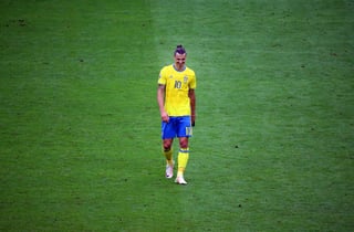 El actual técnico de Suecia dejo entreabierta la posibilidad de que Zlatan vuelva a la Selección para jugar en Rusia 2018. (ARCHIVO)