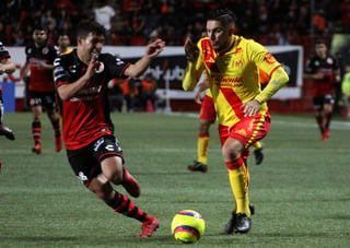 El chileno Diego Valdés, jugador de Monarcas, marcó el mejor gol de la jornada 12 ante Tijuana. (Jam Media)