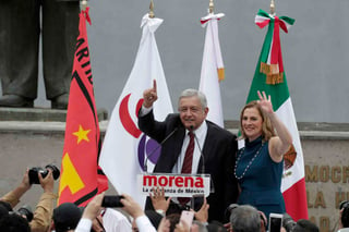  Andrés Manuel López Obrador, el candidato presidencial por la coalición Juntos Haremos Historia, respondió al Consejo Coordinador Empresarial (CCE) que no se peleará, ni caerá en provocaciones con nadie en la campaña electoral. (ARCHIVO)