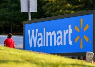 Walmart dejará de vender la revista Cosmopolitan por promover a la mujer como objeto sexual. (ARCHIVO)