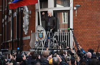 Decisión. El gobierno ecuatoriano ha restringido el acceso a las comunicaciones a Assange. (EFE)