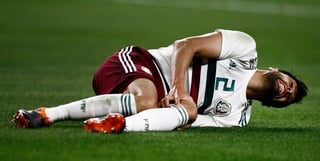 Hace dos días, Araujo fue sometido a una artroscopia del cuerno anterior del menisco medial, a consecuencia de un golpe sufrido durante el amistoso de México ante Croacia.
