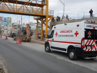 Atención. El personal de Cruz Roja también arribó al lugar, pero la mujer ya había fallecido.