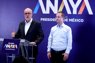 El candidato presidencial de la coalición Por México al Frente, Ricardo Anaya Cortés, anunció la incorporación a su equipo de campaña de Raúl Padilla López, como enlace de temas culturales. (NOTIMEX)