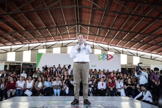 “El legado de nuestro gobierno en Querétaro va a ser que todas las primarias y todos los preescolares sean de tiempo completo y con alimentación”, subrayó el aspirante presidencial. (ARCHIVO)