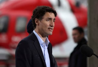 De gira por Alberta, donde se reunió con líderes del sector energético, Trudeau se mostró cauteloso en adelantar algún indicio de acuerdo preliminar entre México, Canadá y Estados Unidos, pero aprovechó el encuentro con la prensa para manifestar su defensa de los intereses de los canadienses. (AP)