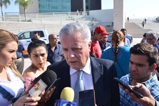 En busca de su reelección, Zermeño declaró que irá con los mismos regidores que ahora integran la fracción del PAN en el Cabildo. (FERNANDO COMPEÁN)