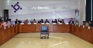 Al cierre de postulaciones para candidatos a los ayuntamientos de Coahuila, 29 de los 38 alcaldes decidieron reelegirse, informó el IEC. (CORTESÍA)