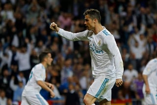 Cristiano Ronaldo llegó a 24 tantos y se puso a cinco del líder Lionel Messi. (AP)
