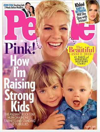 Familia. Pink habla en la revista sobre maternidad.  (ESPECIAL)