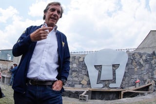 Enrique Graue, rector de la Universidad Nacional Autónoma de México. Los Pumas se jugarán la vida ante Santos Laguna