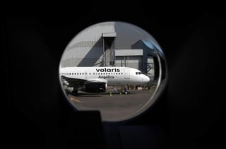 La aerolínea de bajo costo Volaris reportó una pérdida neta de mil 118 millones de pesos en el primer trimestre del año. (ARCHIVO)