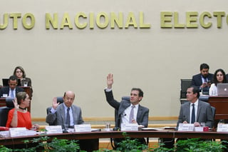 Se trata del dictamen final tras el periodo de audiencia que no fue ejercido por el aspirante, informó el consejero presidente del INE, Lorenzo Córdova. (ARCHIVO)