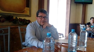Ricardo Monreal visitó Torreón ante los preparativos de la llegado de AMLO mañana. (GUADALUPE MIRANDA) 