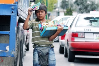 En México laboran 2.5 millones de niños entre los cinco y 17 años, lo que representa 8.4% de la población infantil del país; sin embargo, 12 entidades del país sobresalen con tasas superiores a 10%, de acuerdo con los datos del Módulo de Trabajo Infantil del Inegi. (ARCHIVO)