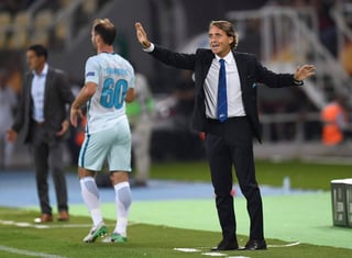 El técnico Roberto Mancini, del Zenit de San Petersburgo, previo a un parido en la Europa League.