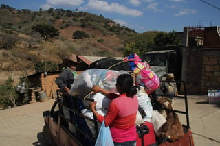 Un grupo defensor de los derechos humanos en México dijo el miércoles que 11,232 personas tuvieron que abandonar sus hogares debido a la violencia de los grupos del narcotráfico en 2017. (ARCHIVO)