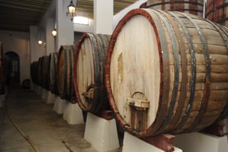 “La cultura del vino llegó para quedarse”, escribió el fallecido cronista, quien recordó el interés de que la cuna de la vitivinicultura lagunera haya sido el 'Valle de Parras'. (ARCHIVO)