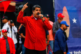 Maduro, que buscará la reelección este 20 de mayo, consideró que Venezuela está 'sufriendo un mal' a causa de las 'mafias económicas que roban al pueblo'. (ARCHIVO)