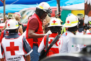 Actualmente, el movimiento internacional de la Cruz Roja es considerado la red humanitaria más grande del planeta. (ARCHIVO)