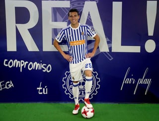 Héctor Moreno llegó a la Real Sociedad este año tras la marcha del central español Iñigo Martínez al Athletic Club. (ARCHIVO)