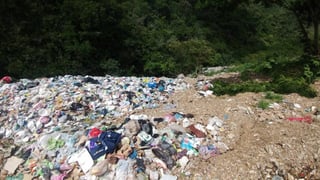 Abuso. En nuestro país, varias zonas protegidas han sido utilizadas como vertedero de residuos urbanos.