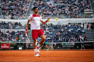 Djokovic se reencontrará con Rafael Nadal para revivir una de las grandes rivalidades del deporte. La última vez que ambos se enfrentaron fue en Madrid 2017, cuando Rafa arrolló 6-2 y 6-4 a Dkojovic. (AP)