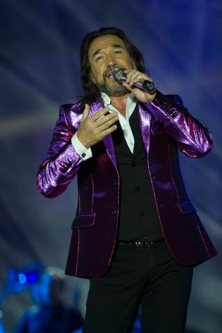 Concierto. El cantante Marco Antonio Solís se presentará esta noche en las instalaciones del Estadio Revolución.