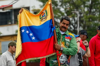 Sus comicios. Maduro, de 55 años, es respaldado por el gobernante Partido Socialista Unido de Venezuela (PSUV) y otros nueve partidos de izquierda, incluido el Partido Comunista de Venezuela.