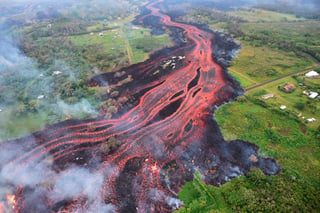 La entrada de lava en el océano contaminaría el aire. (AP)