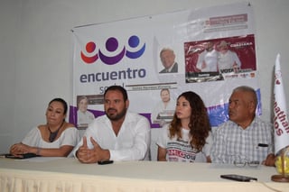 Legalidad. El candidato de la coalición encabezada por Morena dijo que se defenderán sin caer en la violencia, por la vía legal. (EL SIGLO DE TORREÓN)