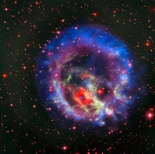 La estrella que lleva por nombre PSR J2215+5135 fue descubierta por la Universidad Politécnica de Cataluña. (ARCHIVO)