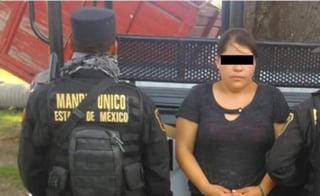 De acuerdo con autoridades del Estado de México, Gloria 'N' de 23 años de edad estuvo presente en el enfrentamiento en el que fue herido Leonel 'N' y una persona más, tras el intercambio de disparos con policías estatales el pasado 13 de mayo, en la colonia San Juan de las Huertas, en Zinacantepec. (ESPECIAL)