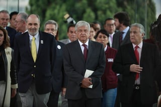 Posibilidad. Especialistas exhortan a los empresarios a resignarse a la idea de que López Obrador puede ganar las elecciones y es momento de que empiecen a establecer interlocución con él y su equipo. (ARCHIVO) 